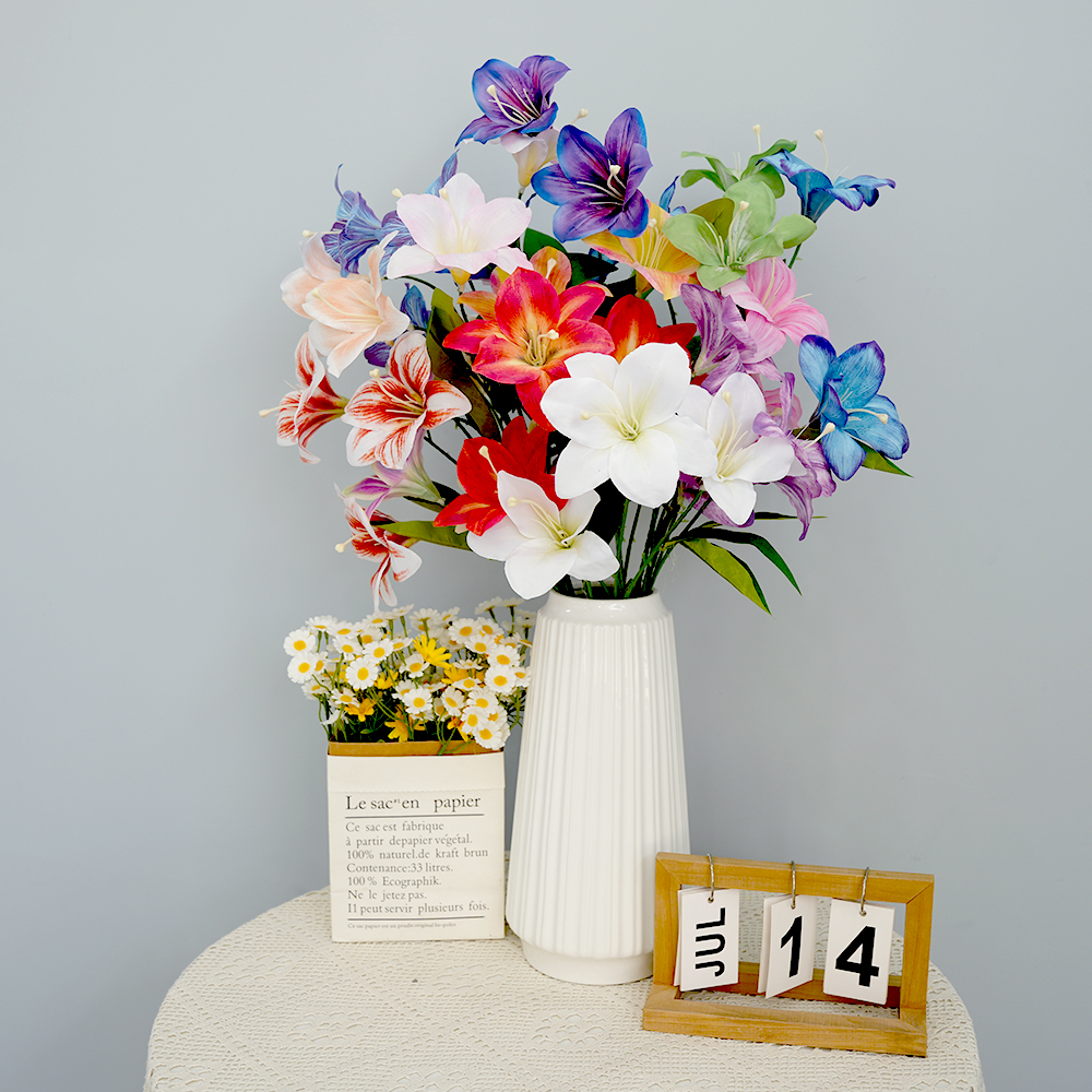 10 Artificial Lily Flowers