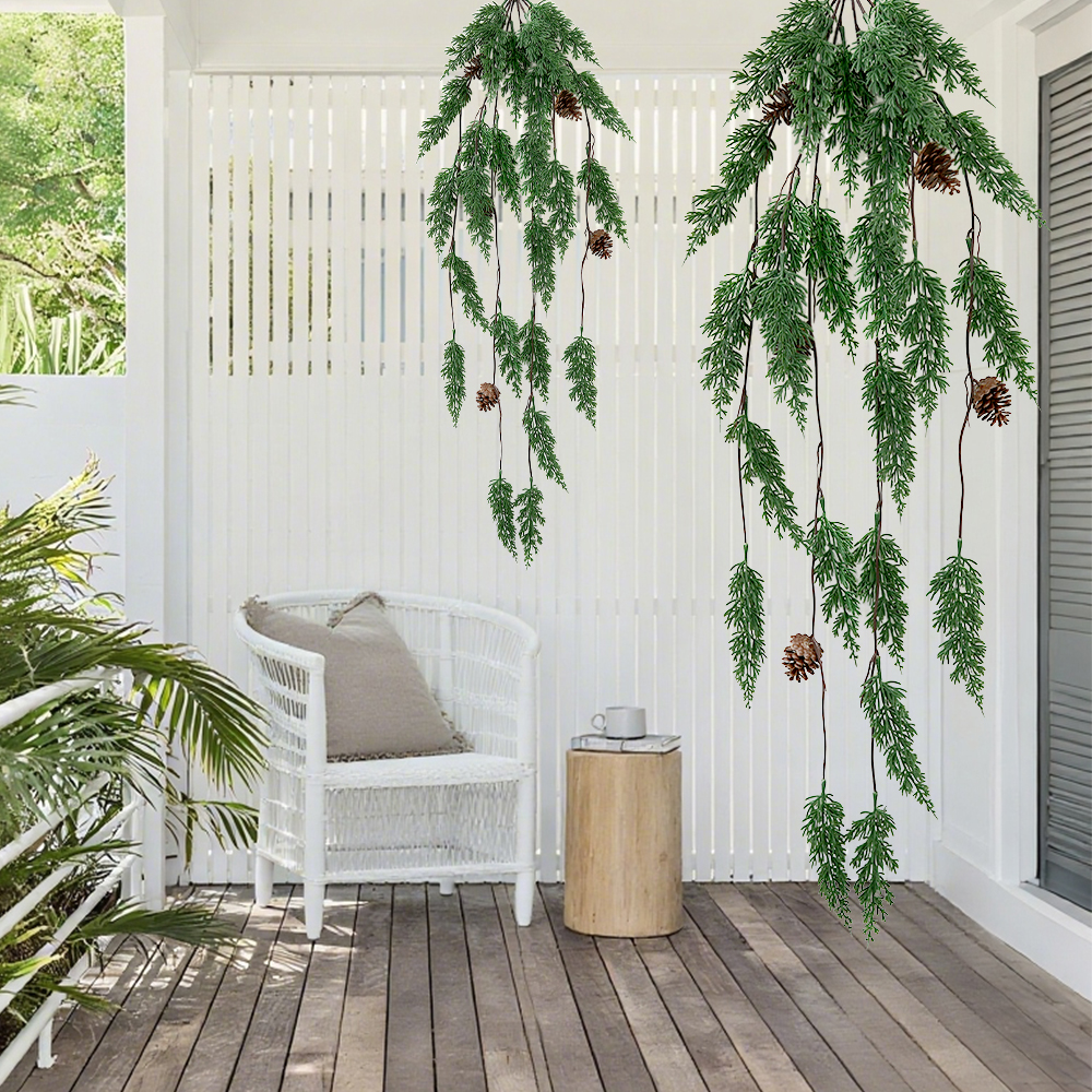 3 Christmas wall hanging