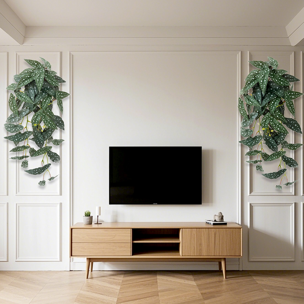 1 Artificial plant wall hanging