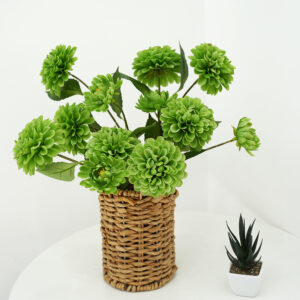 Artificial flowers with 3 heads of dark fragrance