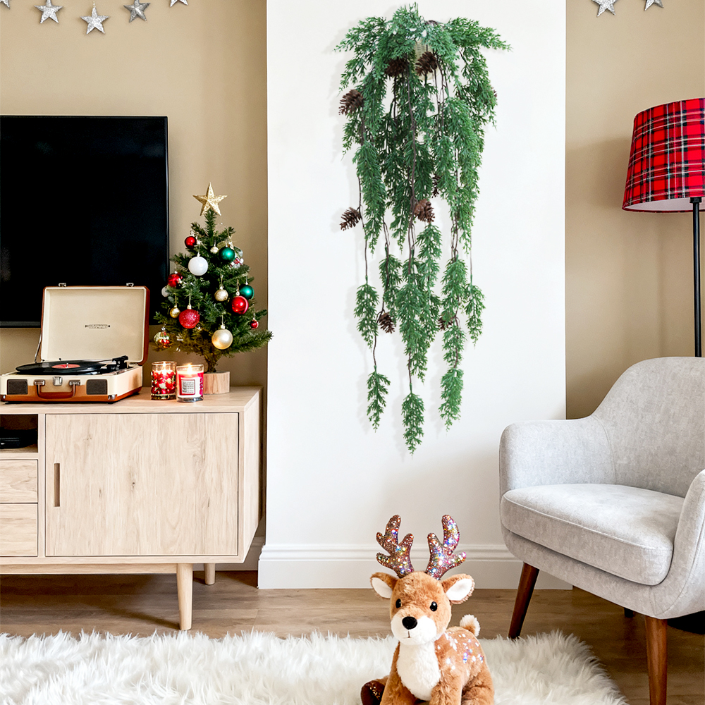 3 Christmas wall hanging