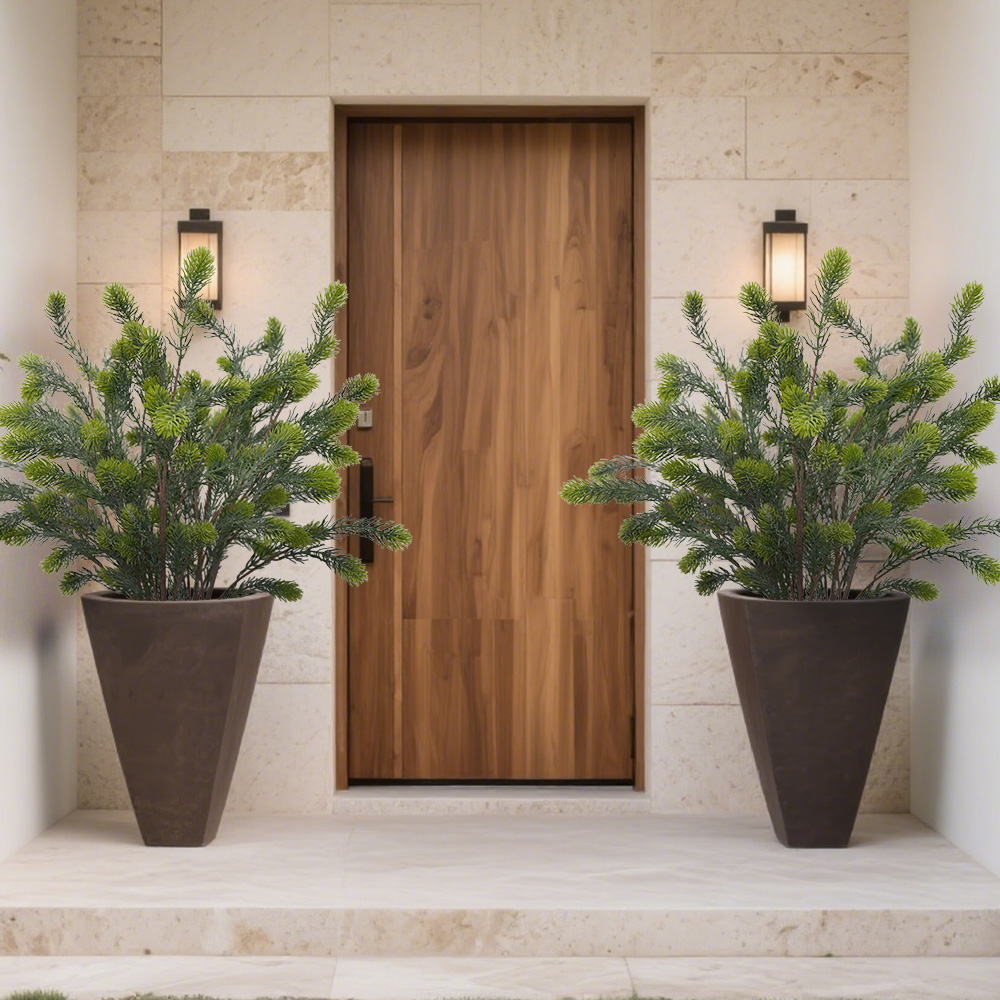 1 Artificial Pine Branches