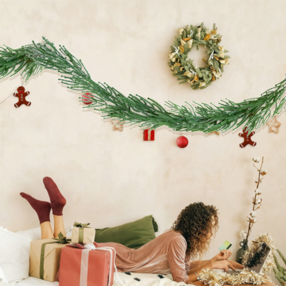 10 Simulated Christmas pine vine