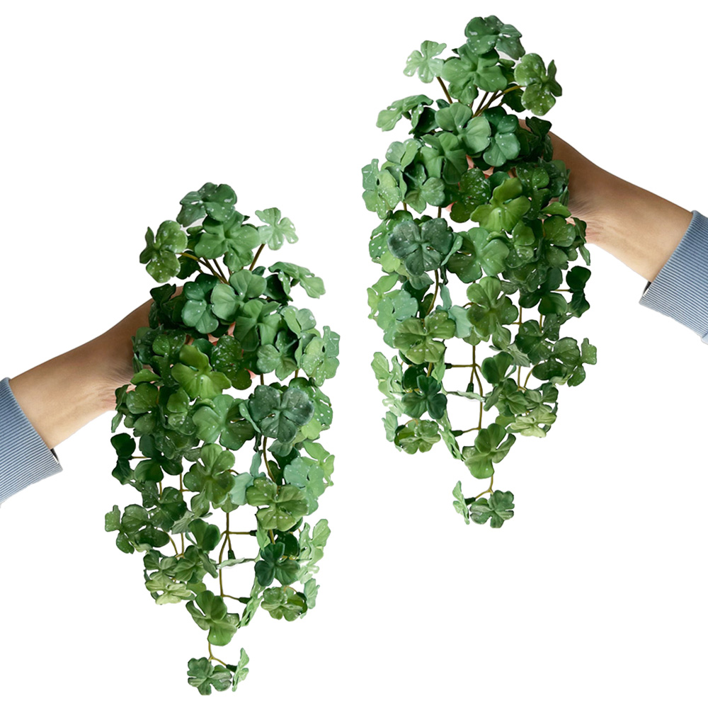 Artificial plant hanging green