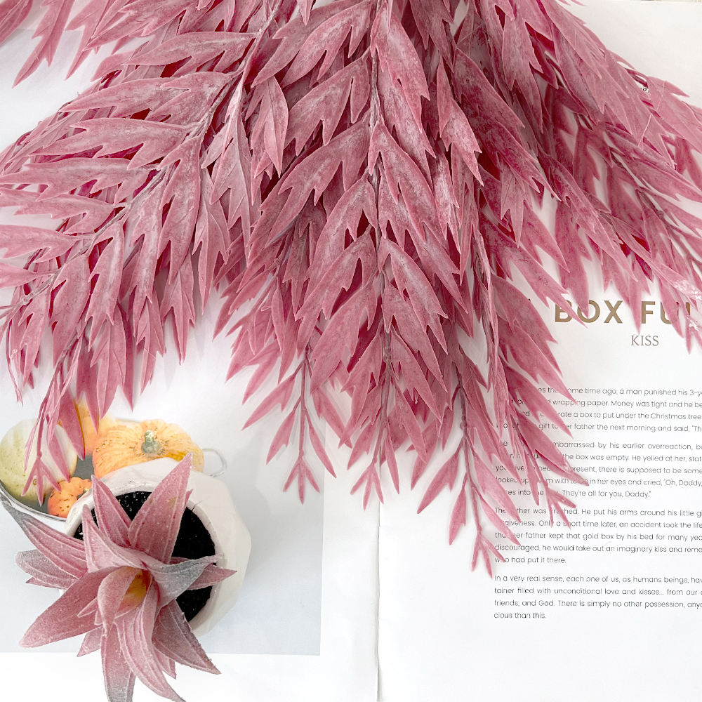 场景2 Artificial colorful plants