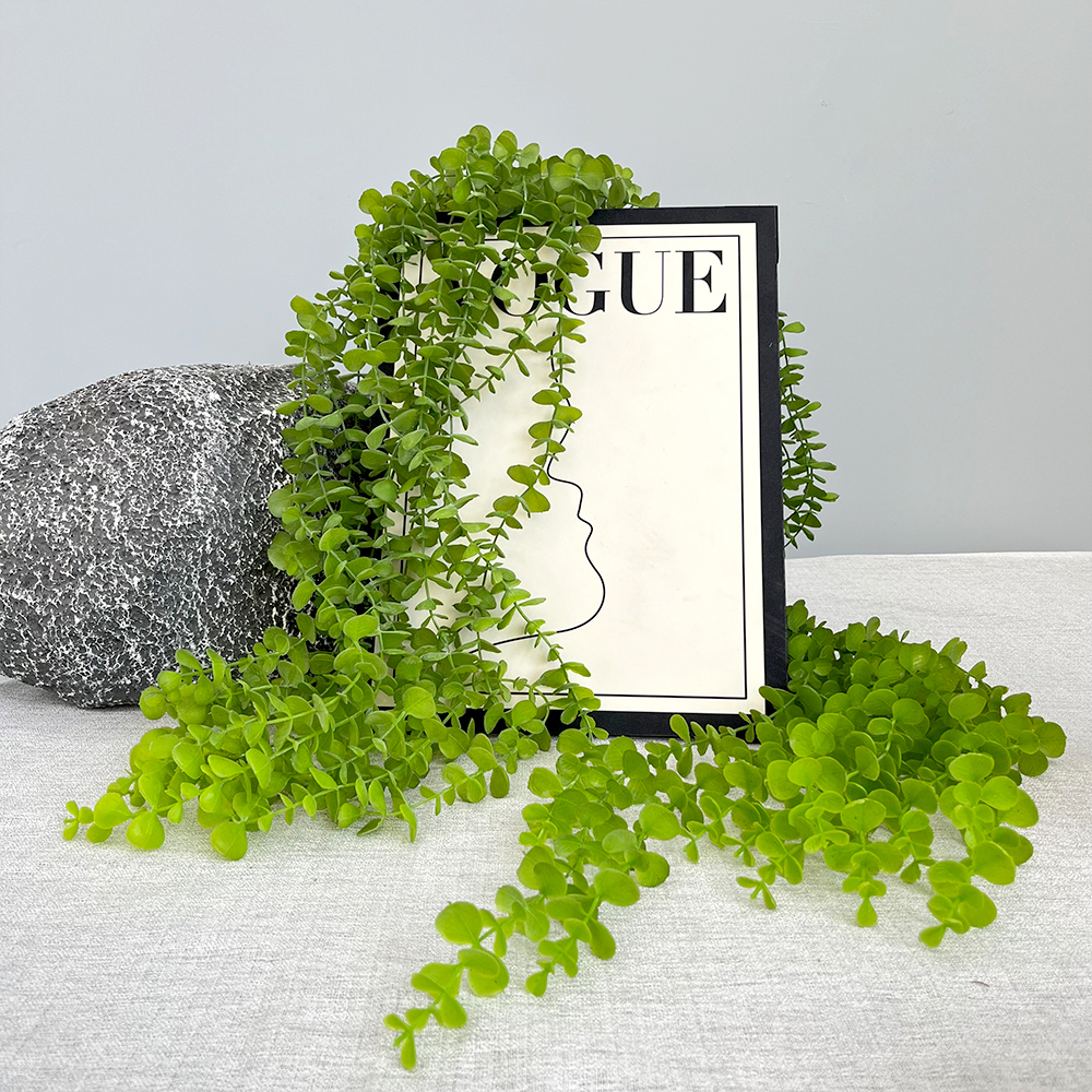 场景3 Artificial eucalyptus rattan